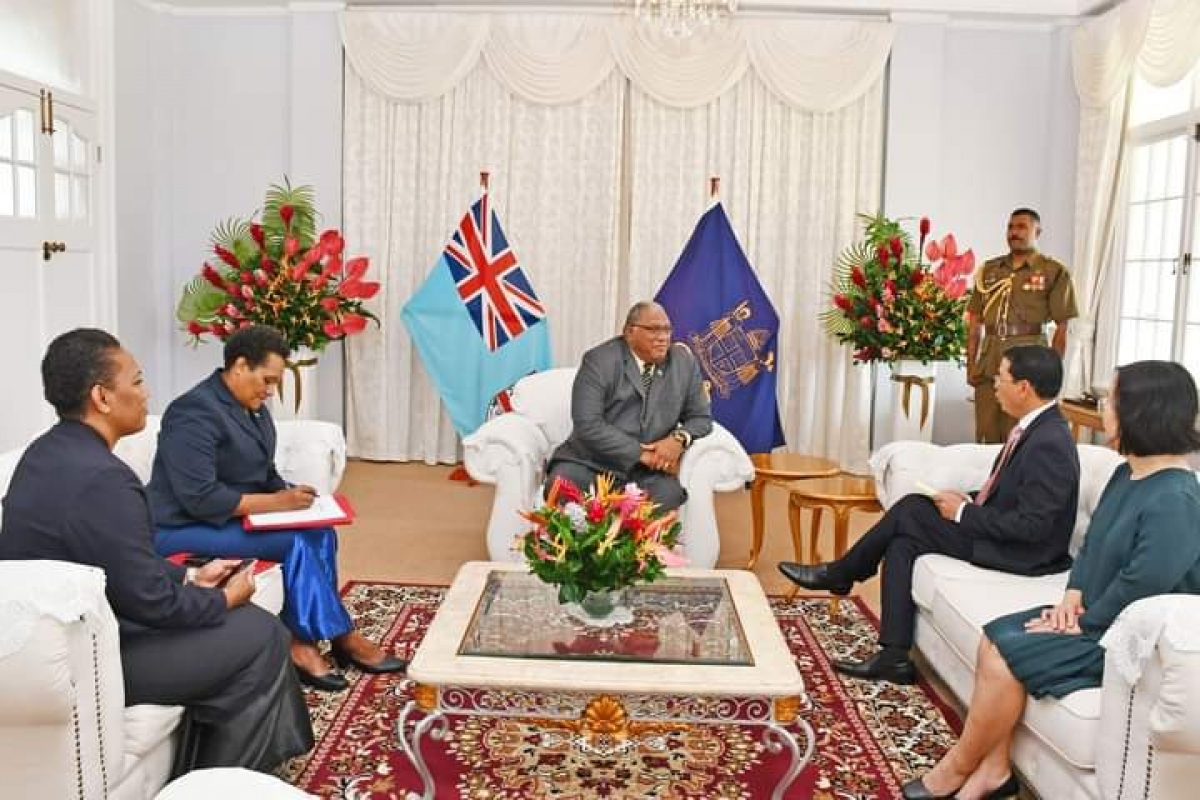Fijian President hails Vietnam’s global role, position and prestige